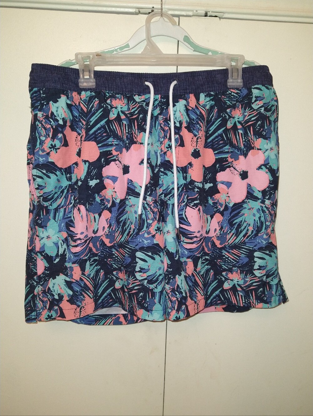 Goodfellow & Co Floral Print Lined Drawstring Swim Trunks Men's sz Large.